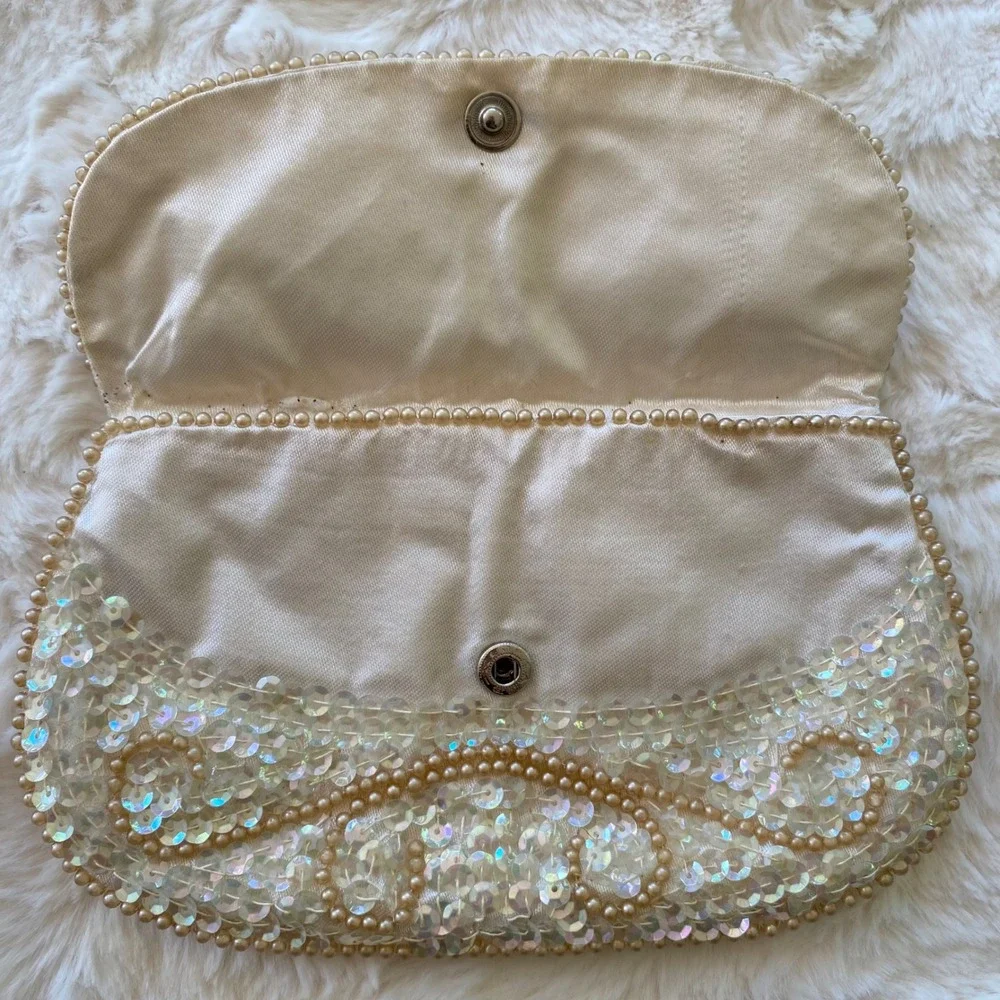 Vintage Miranda Clutch Cream Iridescent Sequin Faux Pearl Beaded Japan Retro